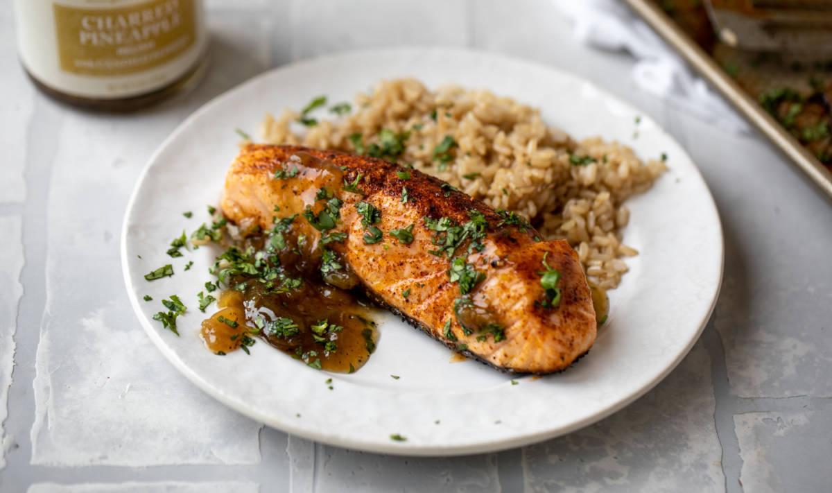 Article Cards Featured Image grilled salmon with pineapple relish