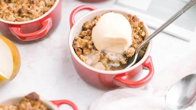 pear-crumble-recipe-card.jpeg